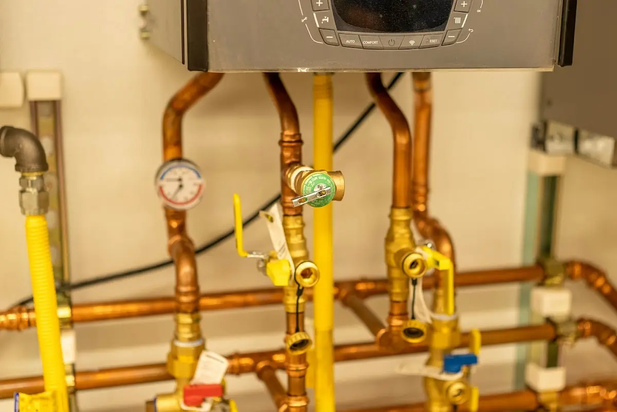 Licensed technician providing Slab Leak Repair for a homeowner in Seabrook